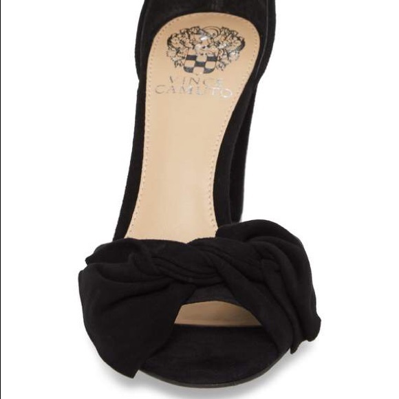 Vince Camuto Sandals - Picture 4 of 7